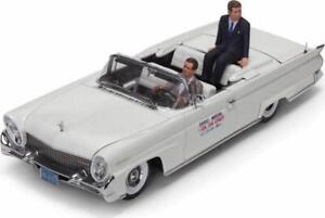 1958 Lincoln Continental MKIII Open White with JFK and Driver 1:18 by Sun Star