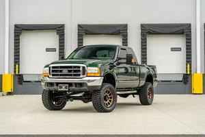2000 Ford F-250 XLT - Picture 1 of 40