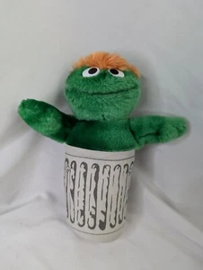 Sesame Street Oscar the Grouch Plush 8 Inch Garbage Can Stuffed Animal Toy - Picture 1 of 7