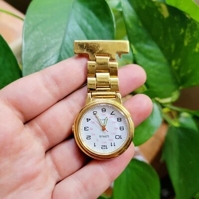 Classic Gold Lorus Nurses Lapel Pin Quartz Glow in the Dark Watch Boucher Brooch - Image 1 of 4