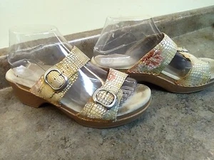 Dansko Sophie Comfort Slip On Platform Sandal Floral 2 Strap Leather EU 39 US 8 - Picture 1 of 8