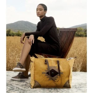 Myra Bag Handmade Suramya  Weekender Tote Bag Upcycled Canvas & Cowhide Leather - Picture 1 of 10