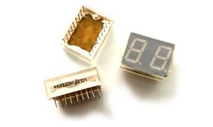 KIPC09I (КИПЦ09И) Red Seven Segment Displays Common Anode (1 pcs) - Picture 1 of 3