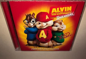 Alvin and the Chipmunks Squeakquel CD soundtrack Chipettes (fold out poster) - Imagen 1 de 7