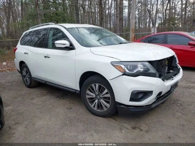 Nissan Pathfinder 2017 radiador usado OEM 671-50561 144 k millas Foto 1 de 4