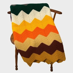 Handgefertigte gehäkelte Chevron afghanische Decke 43" x 68" orange braun - Bild 1 von 5