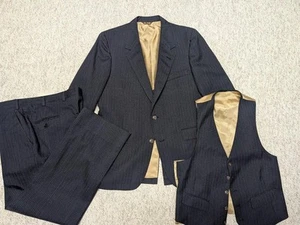 vintage 1970s made 3PC SUIT wool blend 40R 38x32 blue BILL BLASS pinstiped - Picture 1 of 12