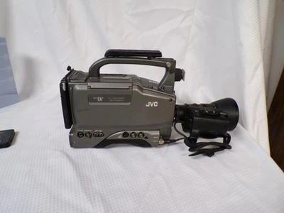 JVC GY-DV5000 Mini DV Camcorder - Image 1 of 4