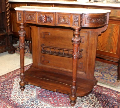 Consola francesa antigua tallada en nogal | Muebles de pasillo renacentistas Foto 1 de 3