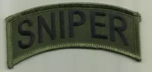 TOPPA CECCHINO VERDE UNIFORME MILITARE SCOPO USA SOLDATO GUERRA ESERCITO USMC SIGILLO MARINA - Foto 1 di 1