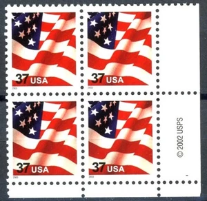 Waving Flag 37 Cent Denominated ZIP Block of 4 (USPS 2002) LR MNH Scott's 3629f - Picture 1 of 2