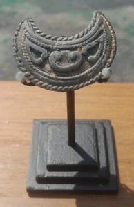 Ancient Bronze Crescent Moon Pendant 12th-14th Century FREE Display Armature - Picture 1 of 5