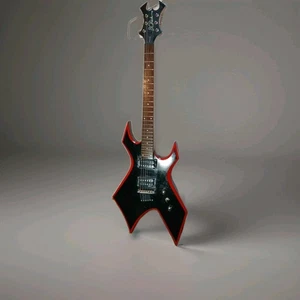 Chitarra elettrica Warlock Black Satanic Red corpo solido sembra fantastica!!! B.C. Ricco - Foto 1 di 5