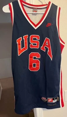Vintage Patrick Ewing Team USA Jersey Size Large Foto 1 de 2