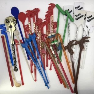 Lot Of Vintage Swizzle Stir Sticks Las Vegas Marine Amtrak Wild Turkey IW Harper - Picture 1 of 18