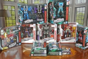 Transformers War for Cybertron Siege Earthrise Netflix Amazon Walmart Target - Imagen 1 de 12