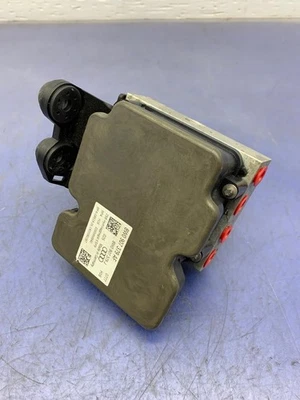 AUDI A5 2018-2019 OEM 2,0 L AWD bomba de freno ABS ANTIBLOQUEO *12 K* 8W0907379AF Foto 1 de 4