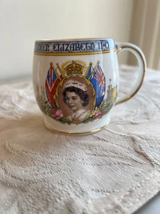 Taza Coronación de la Reina Isabel II 1953 3" Aynsley - Imagen 1 de 5