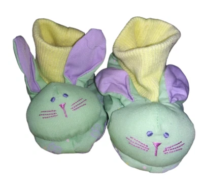 Винтажные тапочки AVON Baby Bunny размер 6-12 месяцев зеленый кролик фиолетовые уши пинетки - Изображение 1 из 4