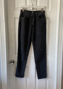 BDG Women’s Jeans Size 27 Black Mom High Waisted Medium Wash - Picture 1 of 5