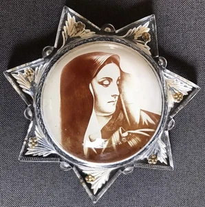1920s Victorian 7 Point Mourning Star Magnifier Goofus Glass Paperweight Madonna - Picture 1 of 11