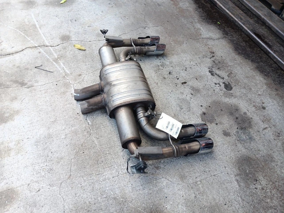 OEM 2014-2018 BMW F85 F86 X5M X6M SILENCIADOR TRASERO ESCAPE STOCK Foto 1 de 4