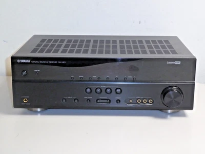 Yamaha RX-V371 5.1 AV-Receiver in Schwarz, schaltet nicht ein DEFEKT - Bild 1 von 4