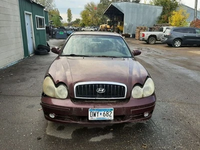 Driver Left Fender SONATA Maroon Fits 2002-2005  1067091 - Image 1 of 4