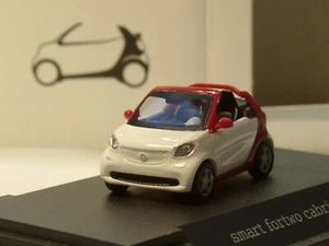 Busch Smart Fortwo Cabrio, weiß/ jupiter-rot, PC 283 - 1:87 - Picture 1 of 5