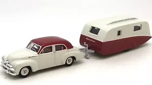 1:87 1953 FJ SEDAN & CARAVAN DIECAST IN ACRYLIC DISPLAY CASE - Picture 1 of 2