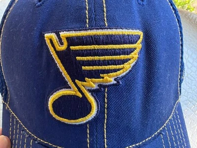 St Louis Blues шляпа крышка синий резинке средний/большой New Era вышитый НХЛ хоккей - Изображение 1 из 4