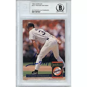 1994 Donruss #187 Trevor Hoffman Signed Card AUTO Beckett BAS Slabbed Padres HOF - Picture 1 of 6