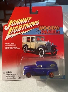 Johnny Lightning White Lightning 40 Ford SEDAN Delivery CUSTOM WOODYS & PANEL - Picture 1 of 8