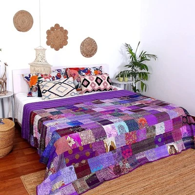 Indian Handmade Silk Patchwork Kantha Quilt Bohemian Bedspread Blanket Quilt - Image 1 of 4