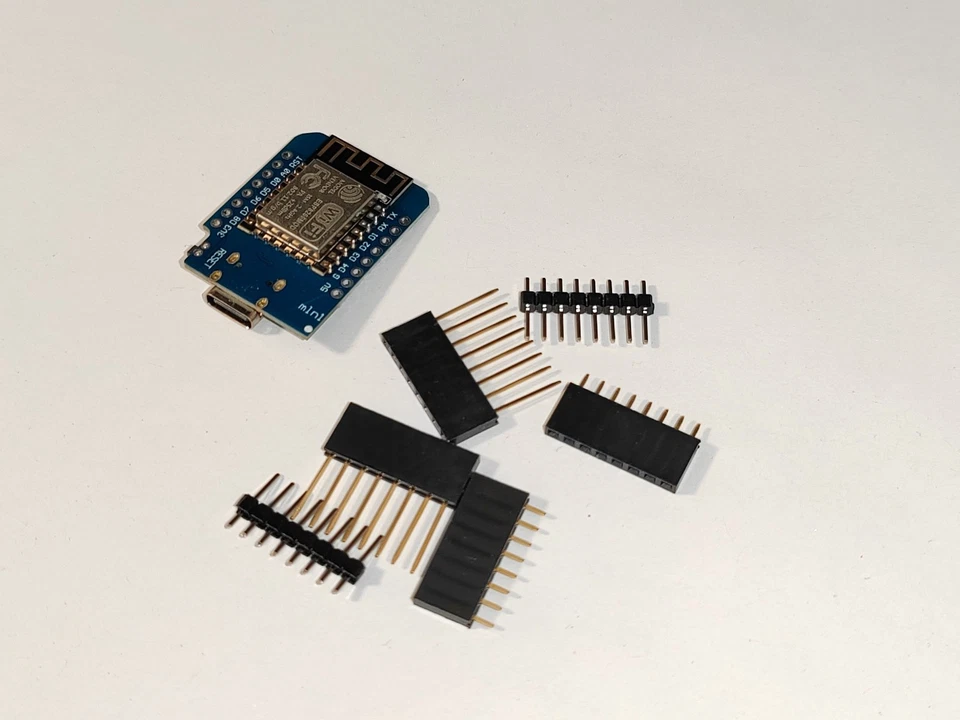 ESP8266 D1 Mini NodeMCU CH340 WLAN Bluetooth Micro-USB - Bild 1 von 1