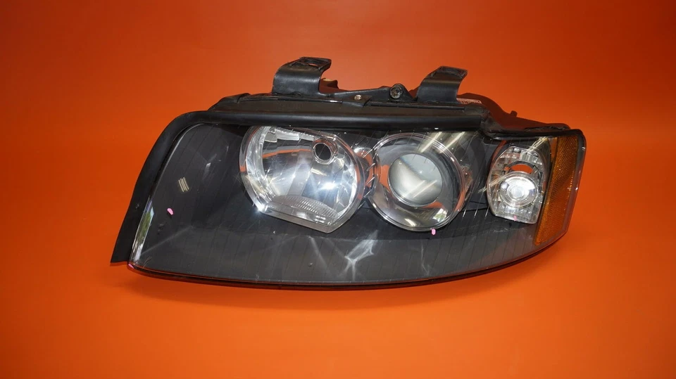 FARO CONDUCTOR IZQUIERDO AUDI S4 2004 2005 XENON 8E0941029AC OEM Foto 1 de 4