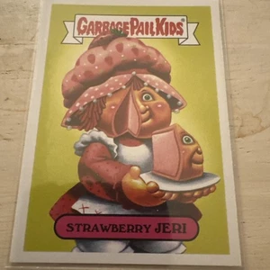 Strawberry Shortcake 1980’s Cartoon Topps Garbage Pail Kids Card - Bild 1 von 1