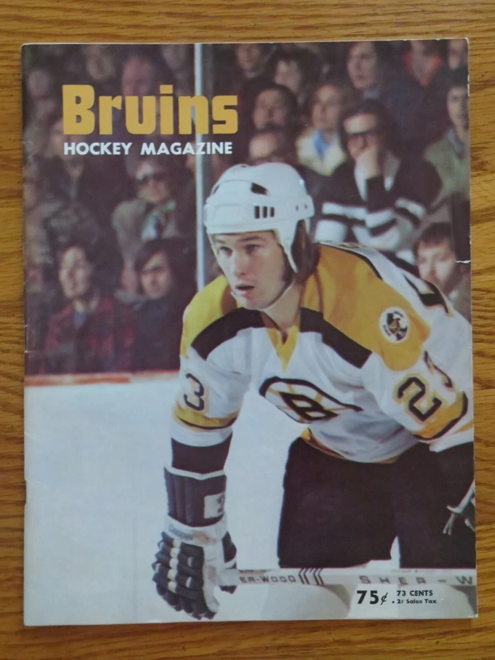 BOSTON BRUINS vs MONTREAL CANADIENS 1974 Program BOBBY ORR PHIL ESPOSITO - Image 1 of 1