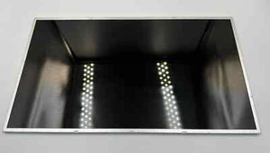 INNOLUX 15.6' BRILLANTE LCD PANTALLA PORTATIL Pantalla N156BGE-L21 - Imagen 1 de 2