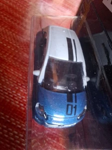 Majorette Modellauto Opel Adam 1:55 Spielzeugauto in Sonderfarbe Blau Weiß OVP - Bild 1 von 5