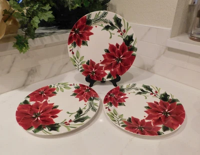 "Juego de 3 platos de cena de Navidad Pier One Imports Classic Poinsettia 11""" Foto 1 de 4