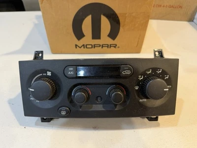 NEW Genuine Mopar 55116709AF HVAC Temperature Control Unit Jeep Grand Cherokee - Image 1 of 2