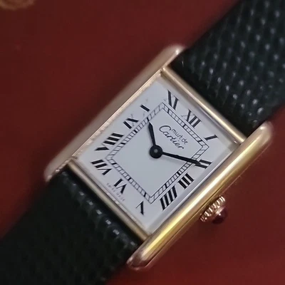 Auténtico tanque manual mecánico Cartier 1981 vintage para dama con caja y certificado Foto 1 de 4