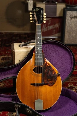 Circa 1910's Gibson Style A-1 Mandolin w/OHSC - Image 1 of 4