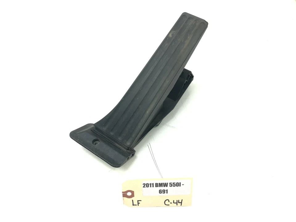BMW 550I GT F07 2011-2016 pedal de acelerador OEM. Foto 1 de 4