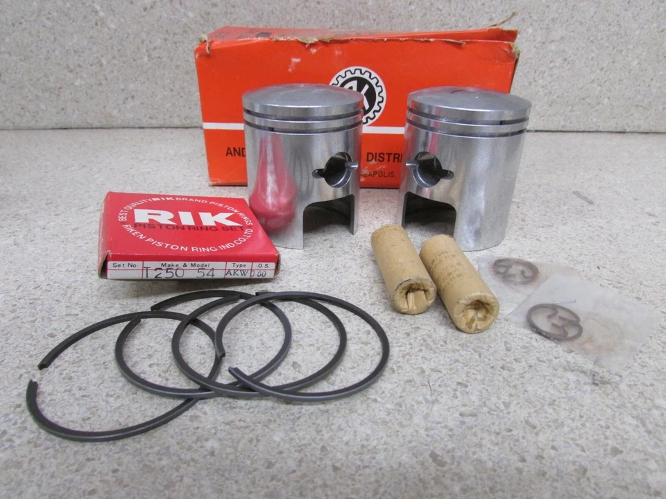 NOS 70-72 SUZUKI T250 HUSTLER 250 ANDERSON-KITTELSON PISTON KIT .50MM O/S - Image 1 of 1