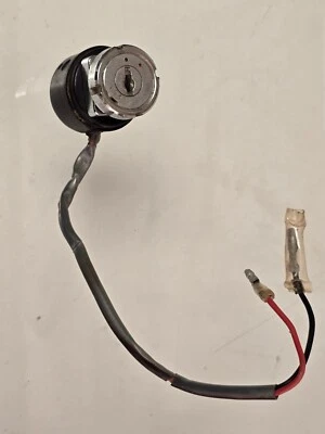 1970 Honda CL70K1 Scrambler Ignition Switch w Key HM 111 CL 70 K1 Foto 1 de 4