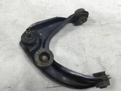 BRAZO DE CONTROL SUPERIOR DELANTERO IZQUIERDO MAZDA 6 2006-2008 DE FÁBRICA Foto 1 de 4