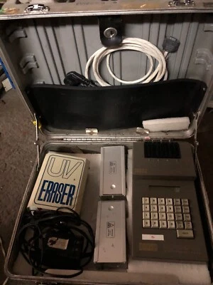 Bytek Ez-Writer Multiprogrammeur Setcel-32-4 + eraser uv + 2 eprom uv eraser - Photo 1/4