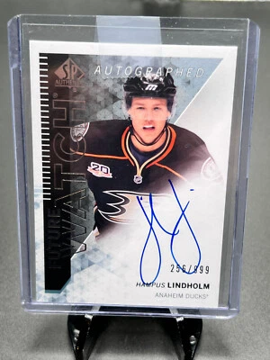 2009-10 SP AUTHENTIC HAMPUS LINDHOLM ROOKIE FUTURE WATCH 256/999 - Image 1 of 2